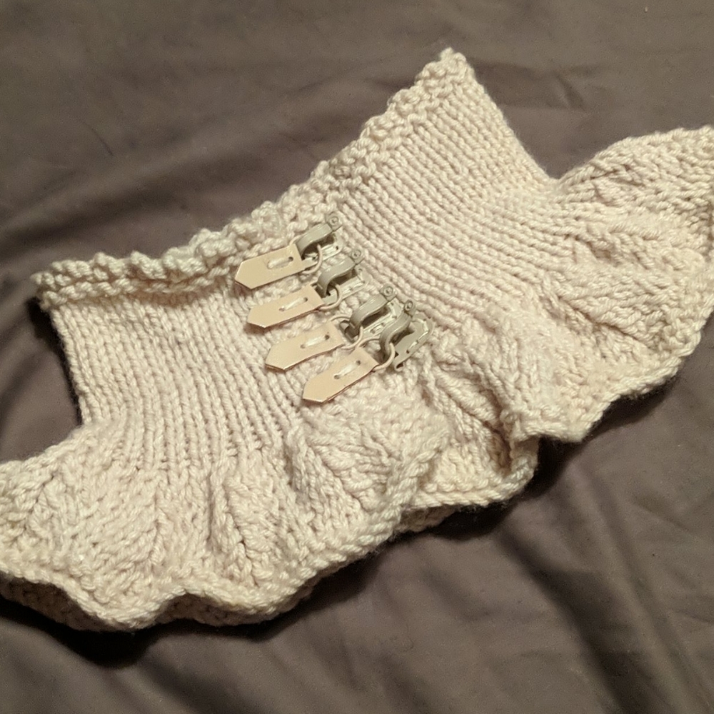Knitted collar/scarf